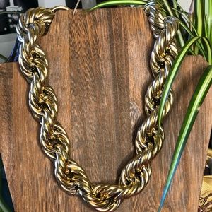 Large Chain